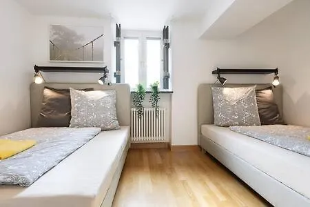 Marienplatz 2 Bedrooms Living Kitchen Appartamento *