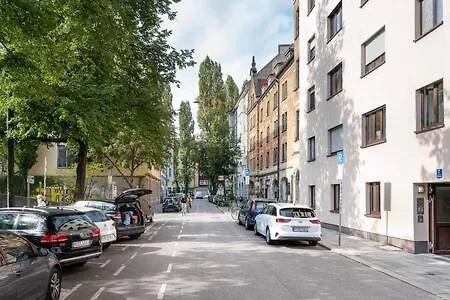Marienplatz 2 Bedrooms Living Kitchen